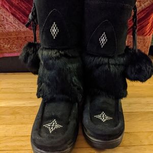 Manitobah Mukluks